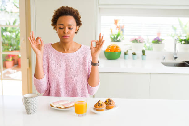 The Connection Between Meditation and Healthy Eating