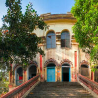 Buddhist Meditation Center Guide